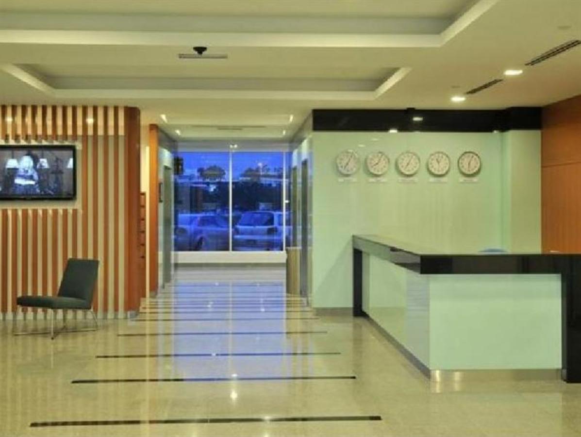 Hotel Primera Suite Сиберджая Екстериор снимка