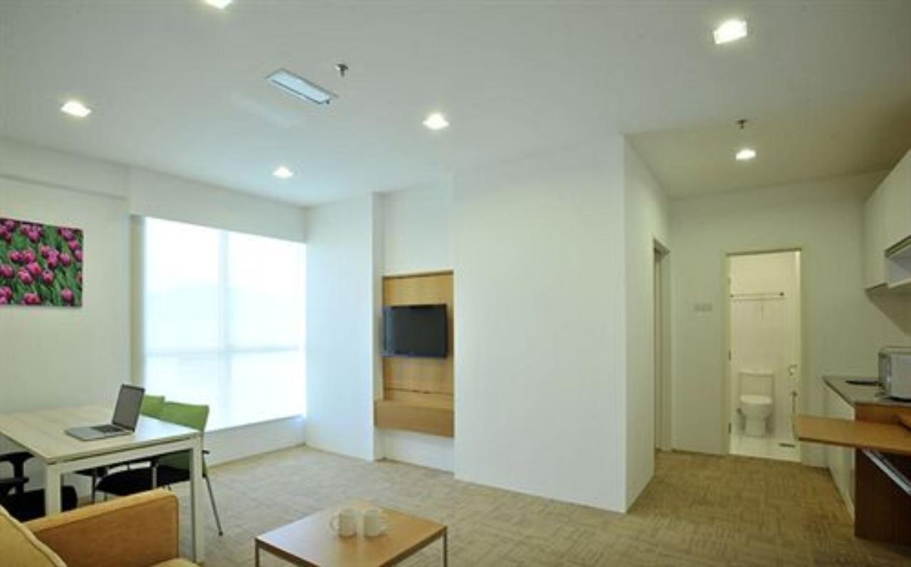 Hotel Primera Suite Сиберджая Екстериор снимка