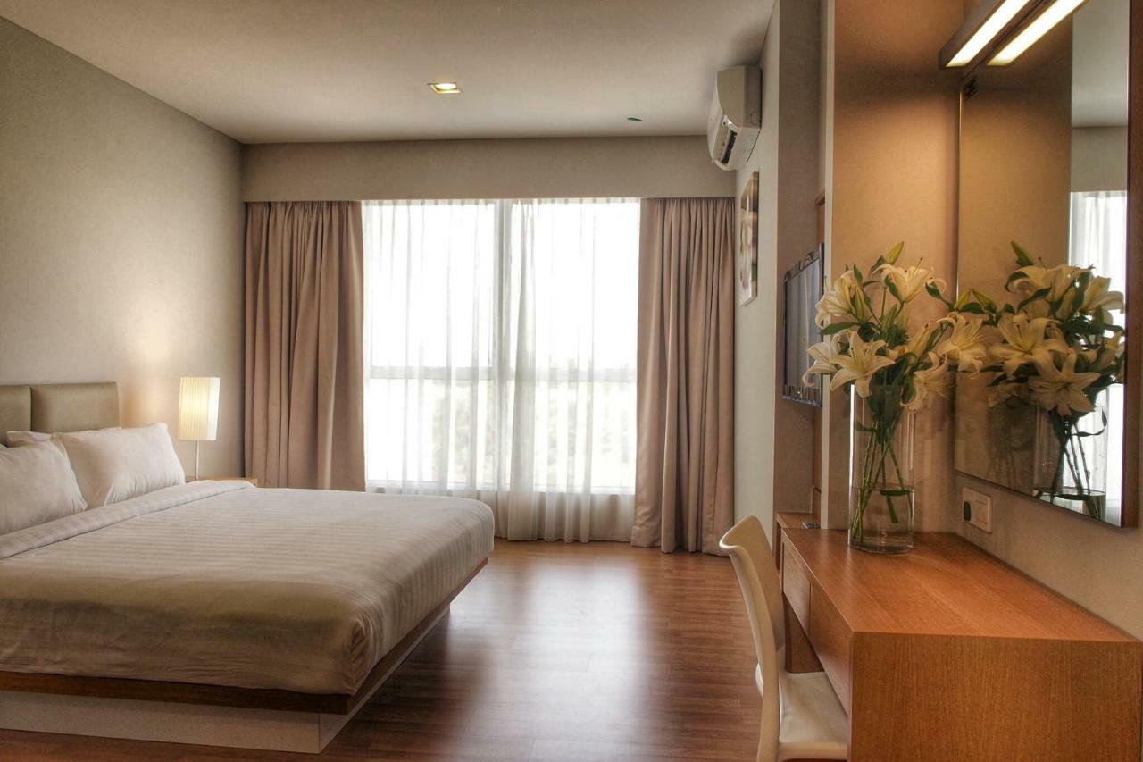 Hotel Primera Suite Сиберджая Екстериор снимка
